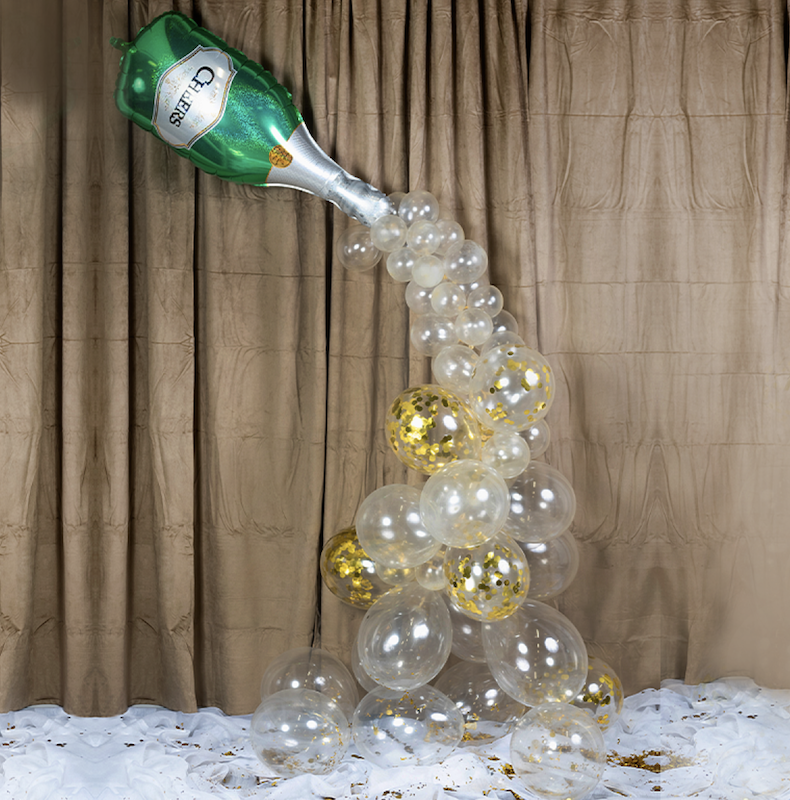 Champagne Ballonbue med 56 Konfetti Balloner