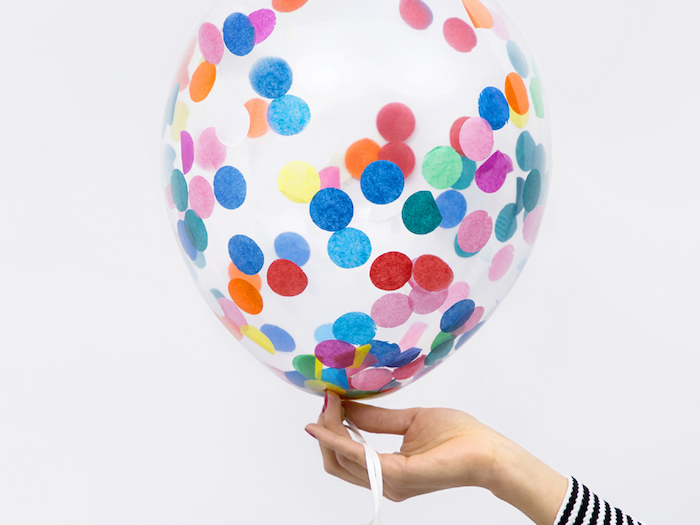 Multifarvede Konfetti Balloner - 6 stk. til fest!