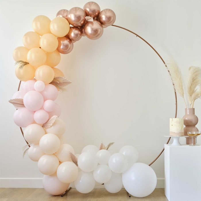 Peach og Rose Gold Ballonbue - 81 Dele til Festen