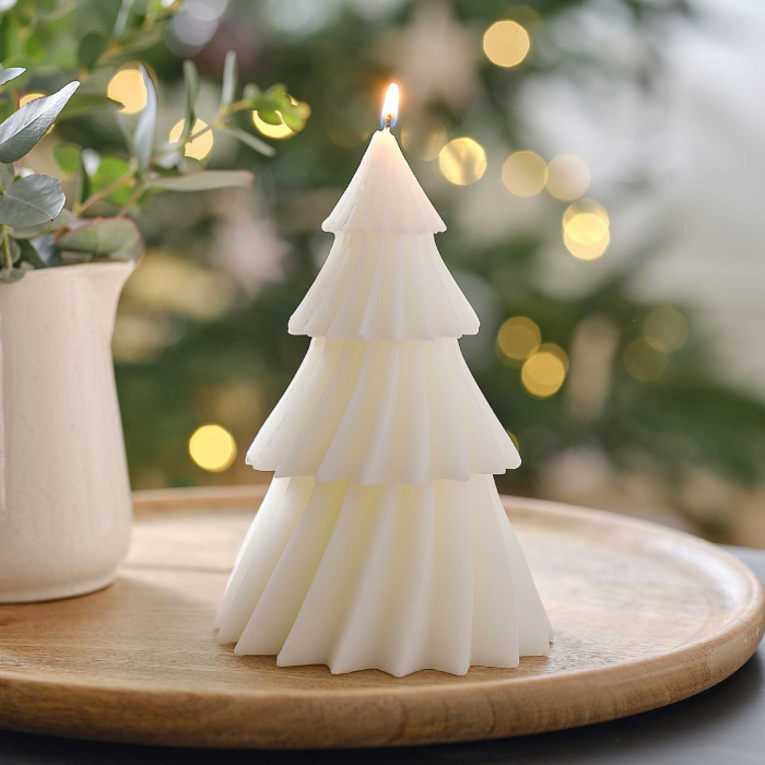 Hvide Juletræ Stearinlys 15x9 cm - Skab Julestemning